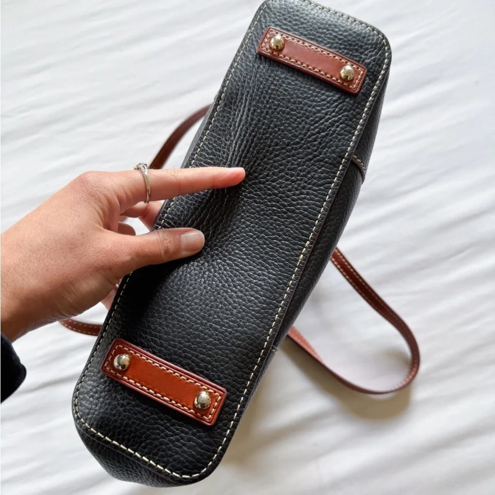 Dooney & Bourke Medium Lexington Shopper Women's Tote Black Pittsburgh Pirates - Picture 8 of 10